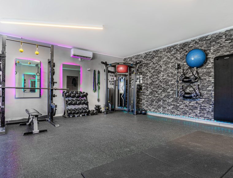 Untitled-2-2048x1365